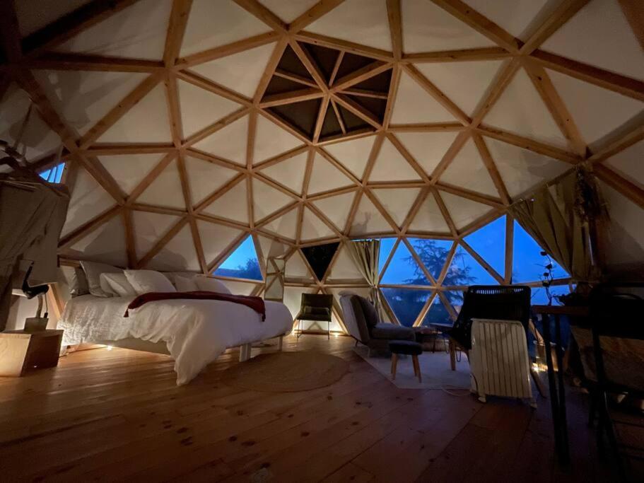 Dome Insolite Cedre Jacuzzi Et Petits Dejeuners Inclus Lagraulet-du-Gers Luaran gambar
