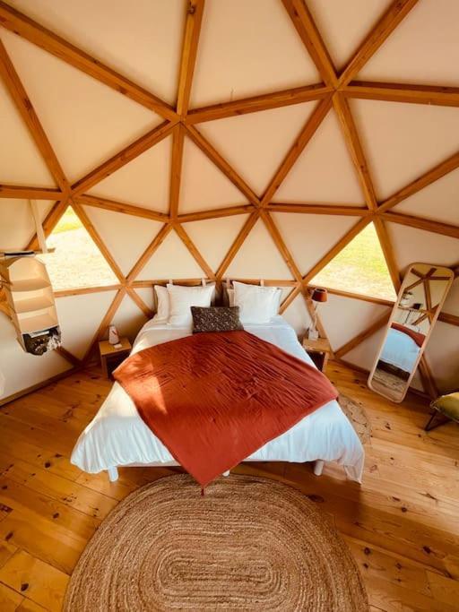 Dome Insolite Cedre Jacuzzi Et Petits Dejeuners Inclus Lagraulet-du-Gers Luaran gambar