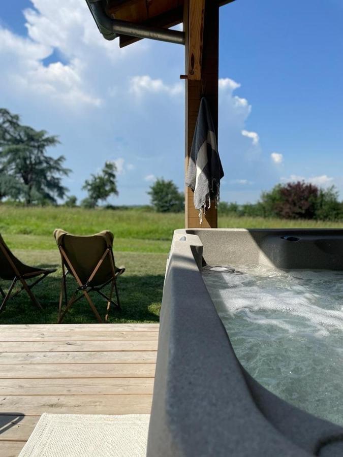 Dome Insolite Cedre Jacuzzi Et Petits Dejeuners Inclus Lagraulet-du-Gers Luaran gambar