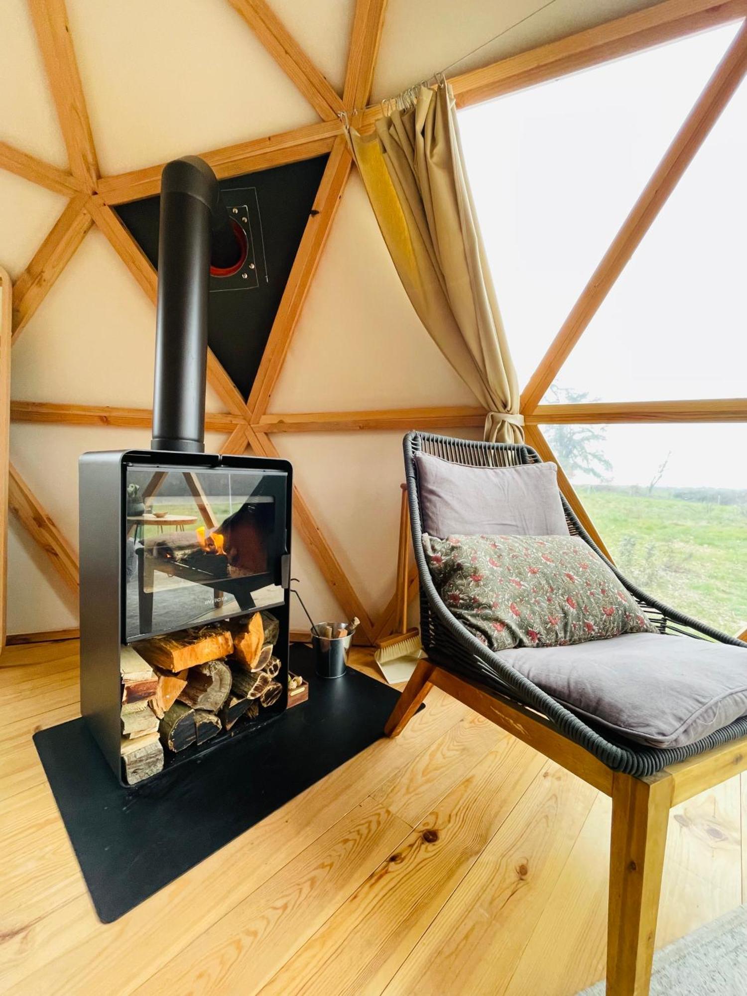 Dome Insolite Cedre Jacuzzi Et Petits Dejeuners Inclus Lagraulet-du-Gers Luaran gambar